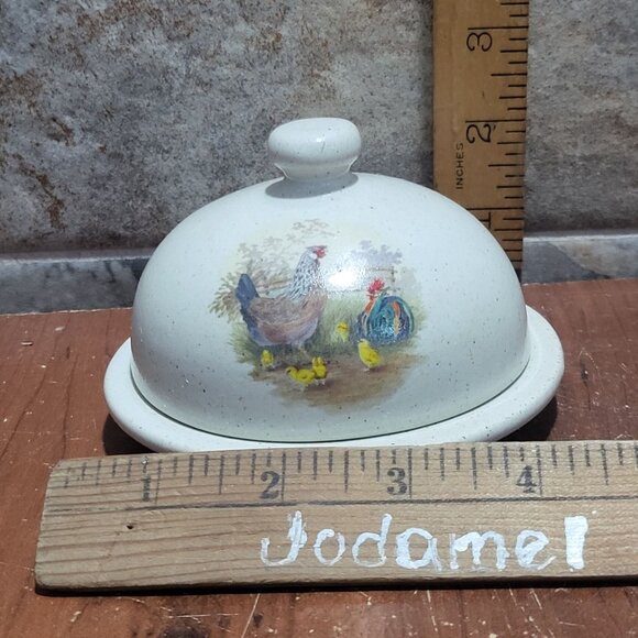 Ceramic Domed Butter Dish Chicken and Chick Farm Animal Motif - Picture 7 of 10